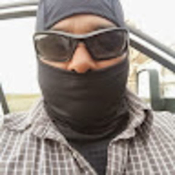 Meet your Posher, Chris - Picture 1 of 1